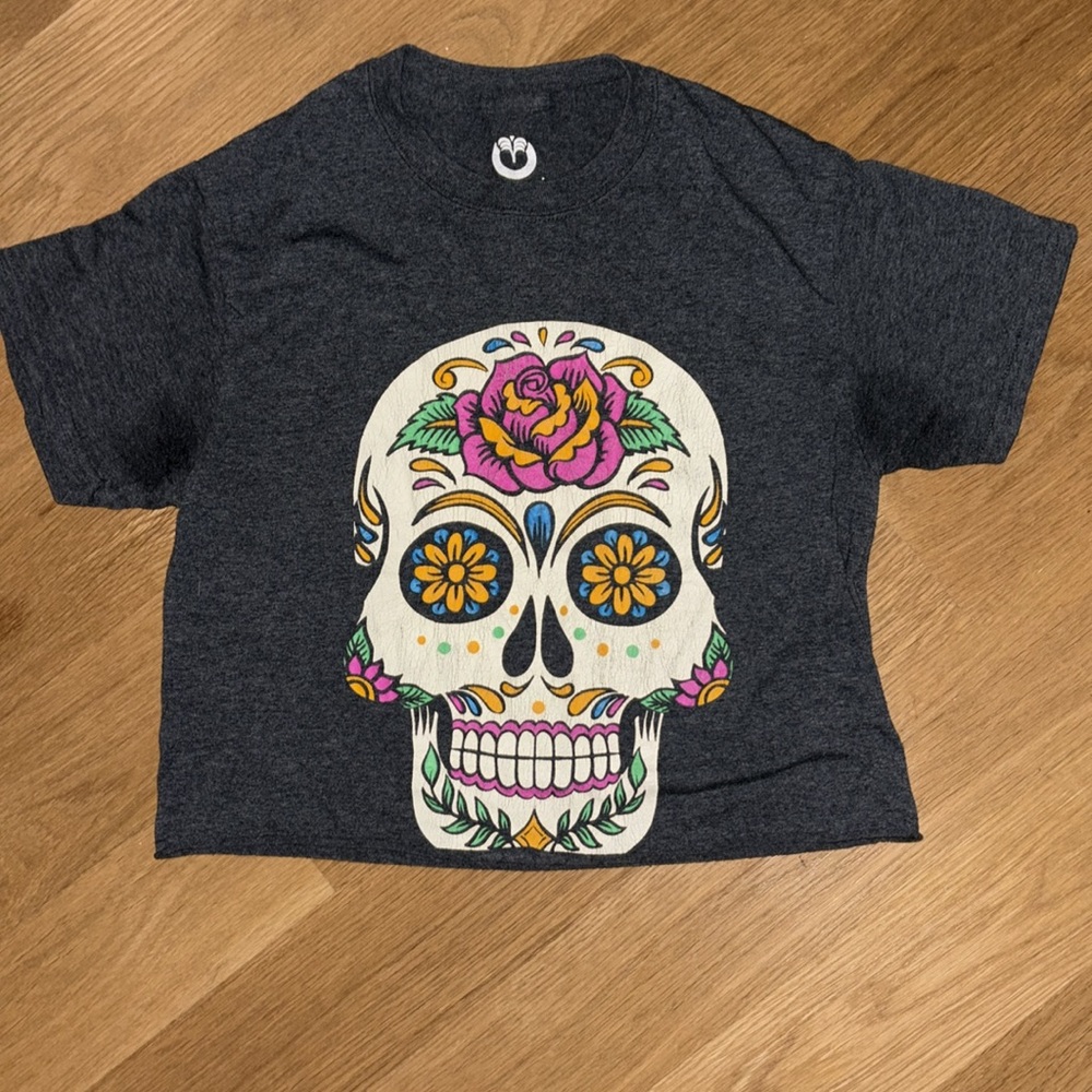 Cropped Sugar Skull (Calavera) Tee